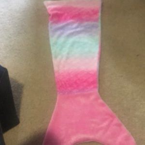 Mermaid tail blanket